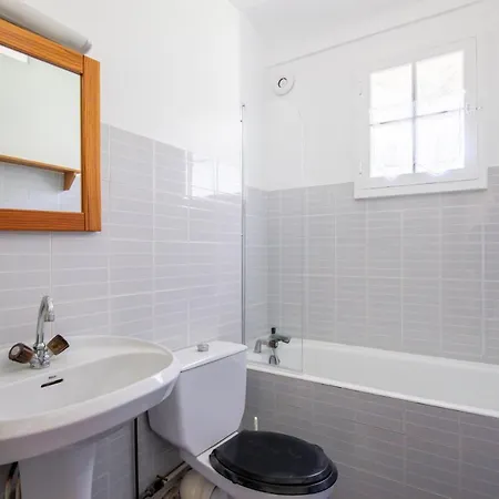 Vue Imprenable Sur La Pour 7 Pers A Apartment
